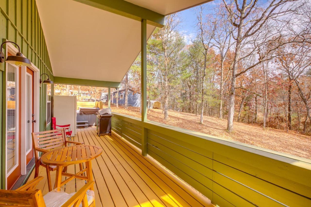 Pet-Friendly Chattanooga Cabin With Hot Tub And Kayaks מראה חיצוני תמונה