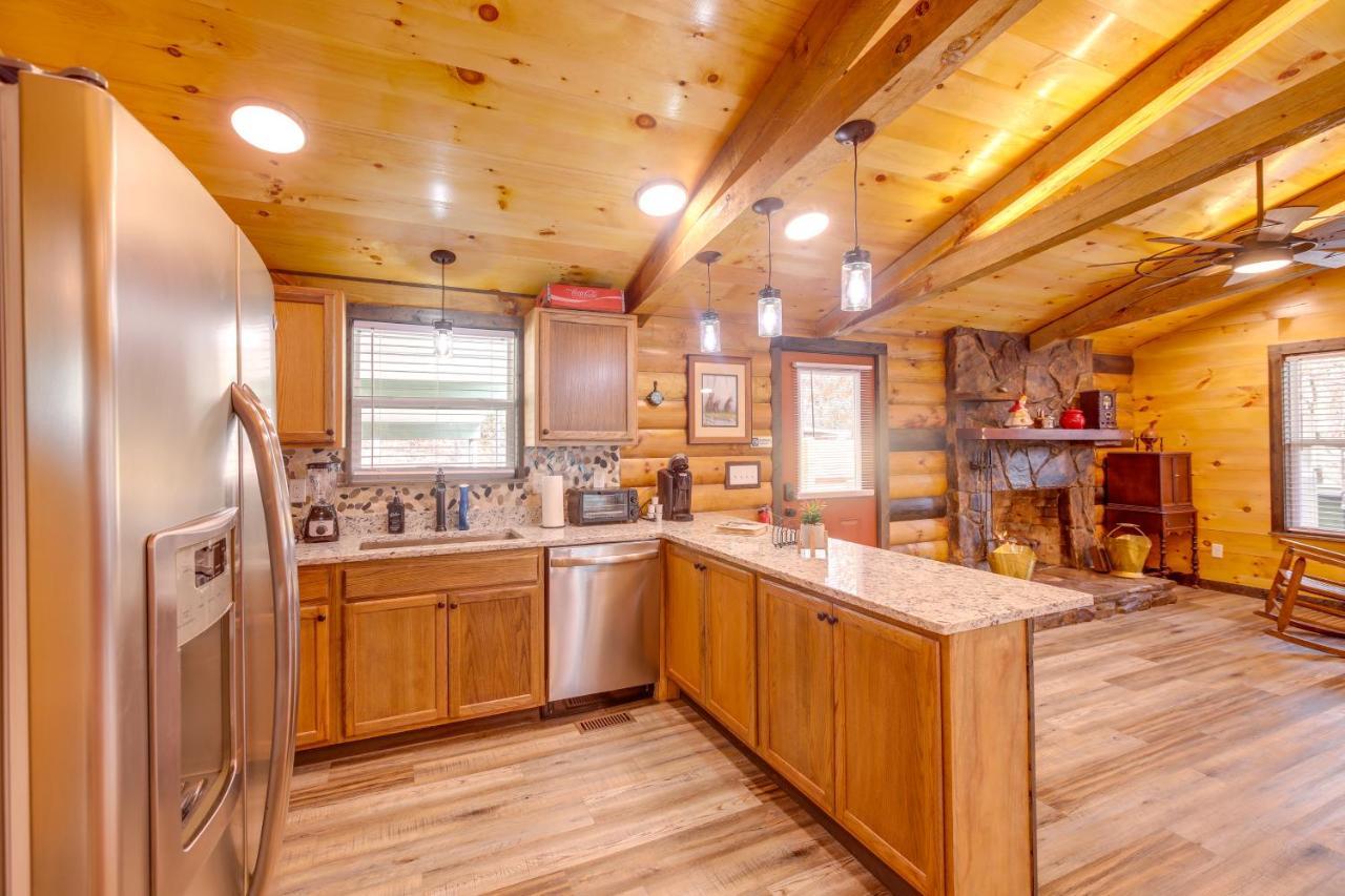 Pet-Friendly Chattanooga Cabin With Hot Tub And Kayaks מראה חיצוני תמונה