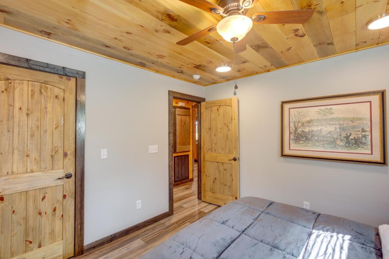 Pet-Friendly Chattanooga Cabin With Hot Tub And Kayaks מראה חיצוני תמונה