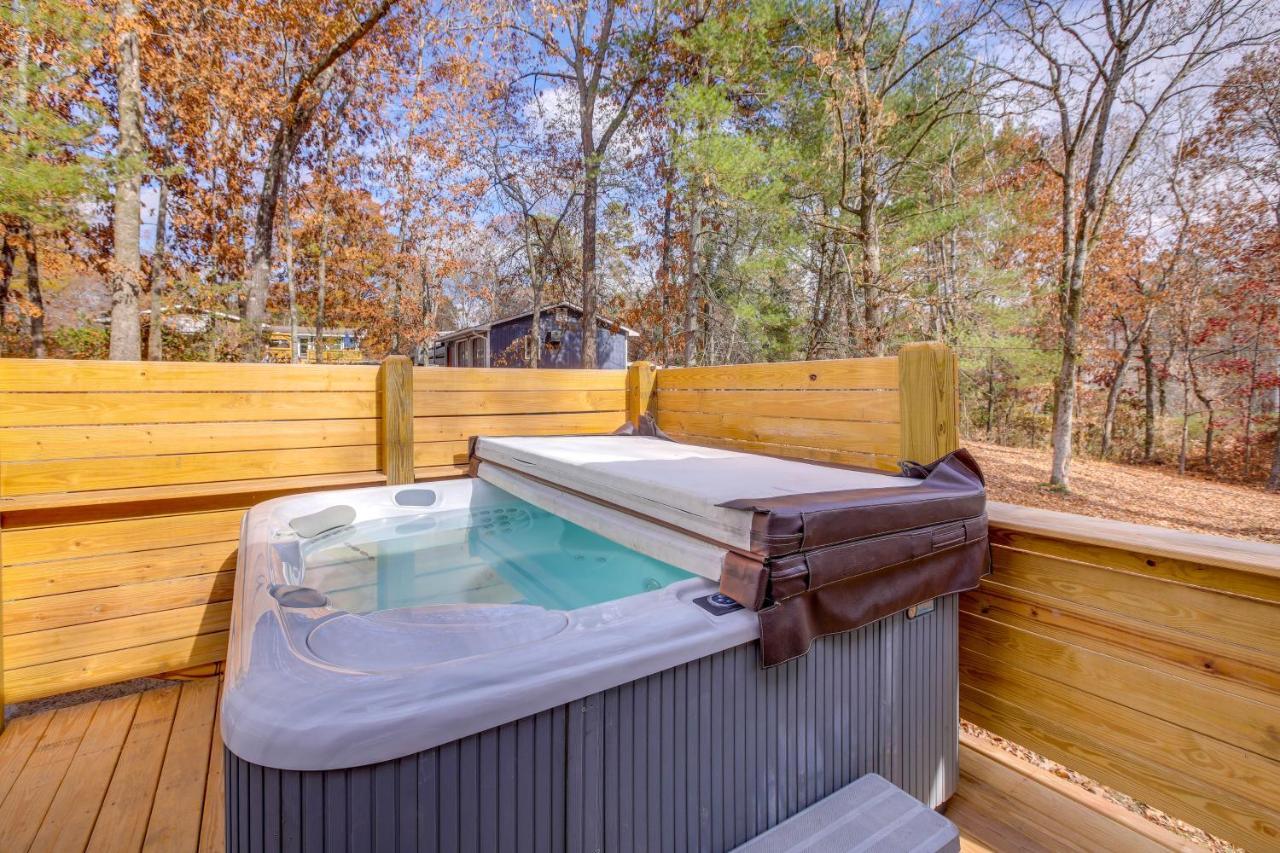 Pet-Friendly Chattanooga Cabin With Hot Tub And Kayaks מראה חיצוני תמונה