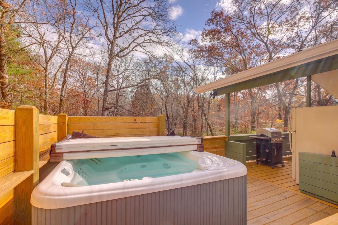 Pet-Friendly Chattanooga Cabin With Hot Tub And Kayaks מראה חיצוני תמונה